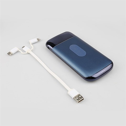 無線充數(shù)顯充電寶