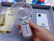 展覽會的客戶伴手禮選什么？這套白色禮盒客戶總帶著