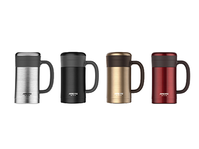 春節(jié)將至，給老人送溫暖，慰問禮品可不能少。