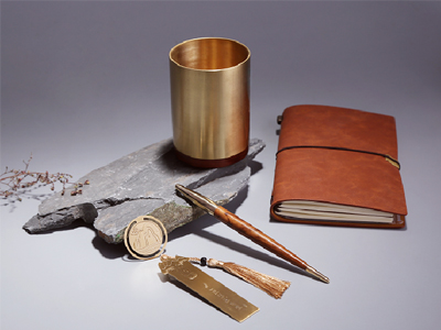 企業(yè)召開重大會議，選擇一款有特色的會議伴手禮意義非凡