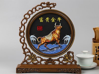 一套精心挑選的商務(wù)接待禮品方案。