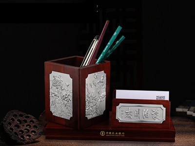 企業(yè)高端禮品推薦，1000左右的銀行禮品。