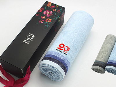 原來(lái)毛巾作為禮品定制宣傳效果這么好
