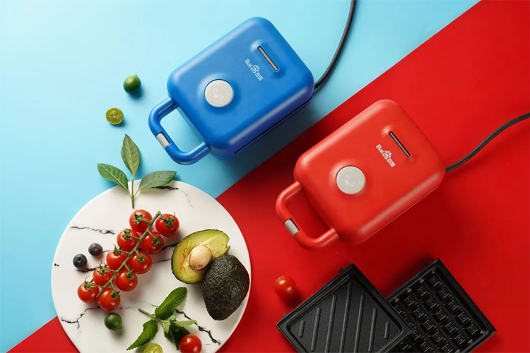 220407101840984868925