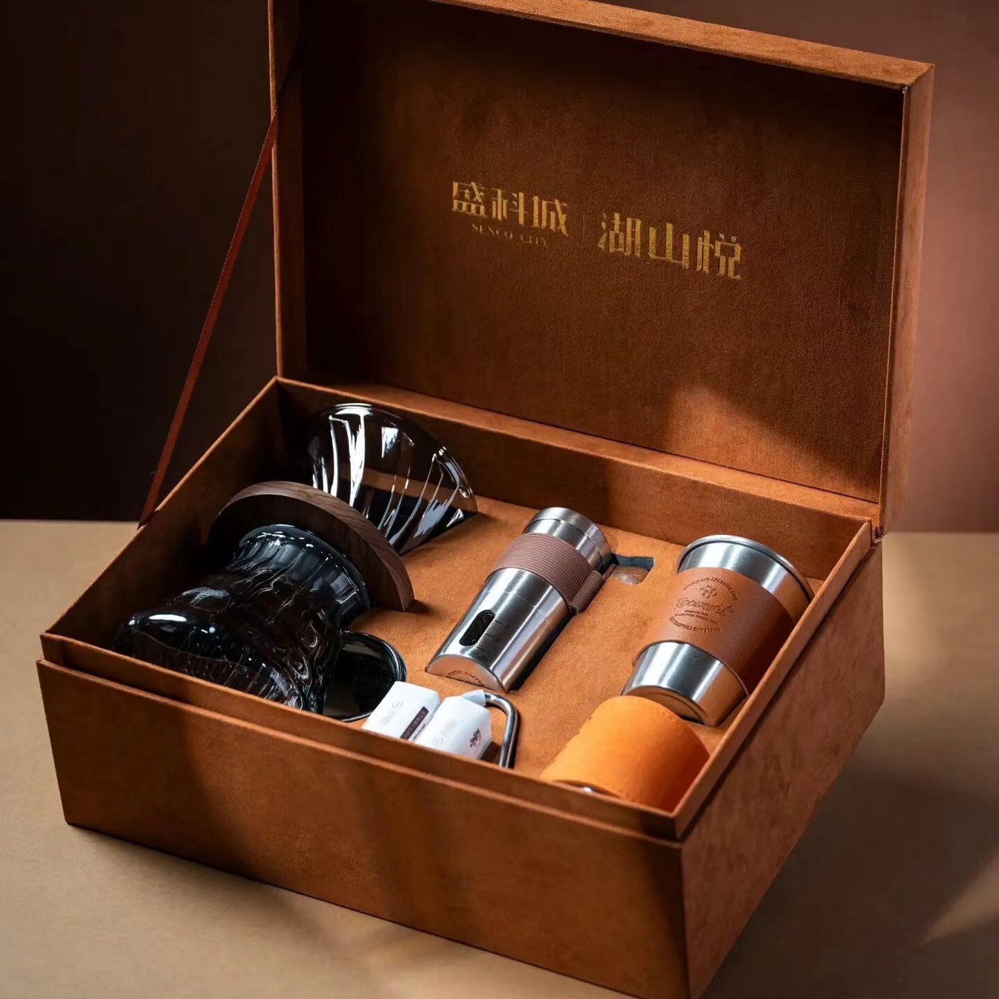 地產(chǎn)行業(yè)商務(wù)禮品|企業(yè)伴手禮 地產(chǎn)行業(yè)商務(wù)禮品|企業(yè)伴手禮