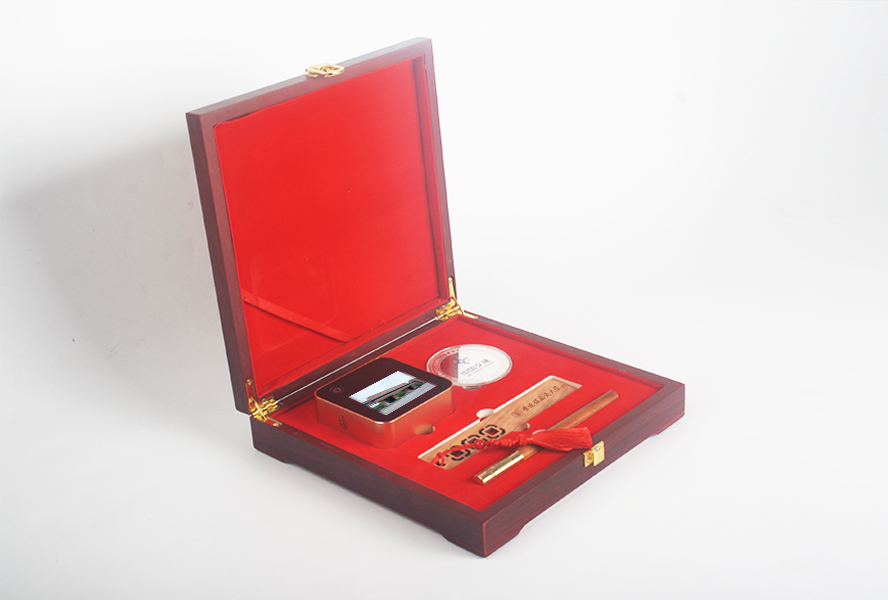 中禮集-大學(xué)校慶禮品